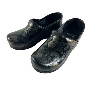 Dansko Professional Black Pewter Floral Patent Leather Clogs Size 35 EU 4.5-5 US